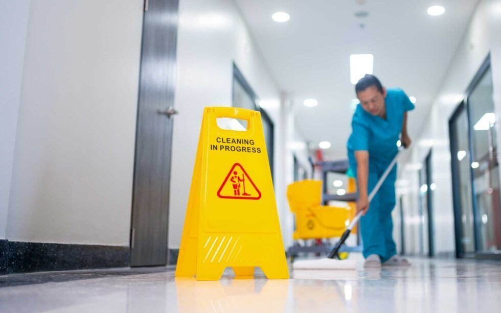 Limpieza comunidades_01w 980x613 1